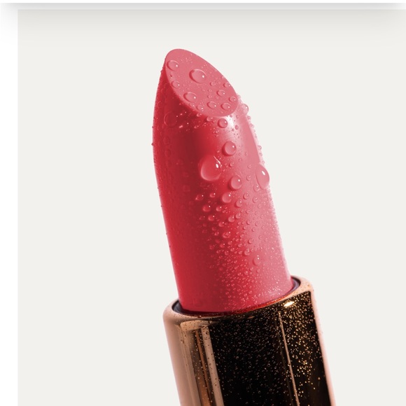 NEW YENSA Super 8 vibrant silk lipstick - Picture 3 of 10